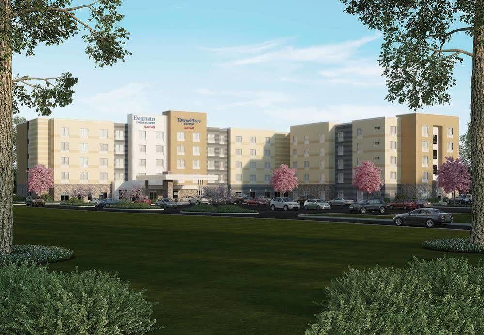 Towneplace Suites By Marriott Altoona Bagian luar foto